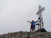 37 Croce di vetta del Pizzo Arera (2512 m)